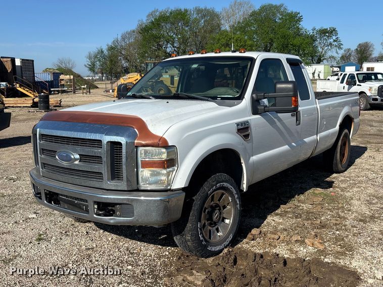 image for item EA4785 2008 Ford F250 Ext. Cab pickup truck