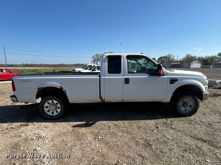 image for item EA4785 2008 Ford F250 Ext. Cab pickup truck