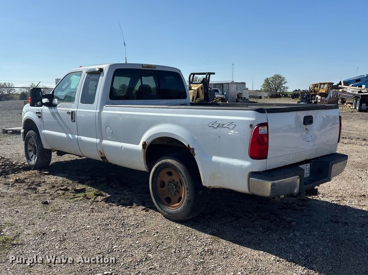 image for item EA4785 2008 Ford F250 Ext. Cab pickup truck