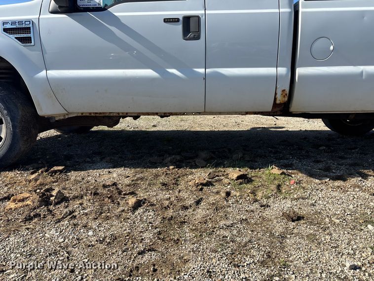 image for item EA4785 2008 Ford F250 Ext. Cab pickup truck