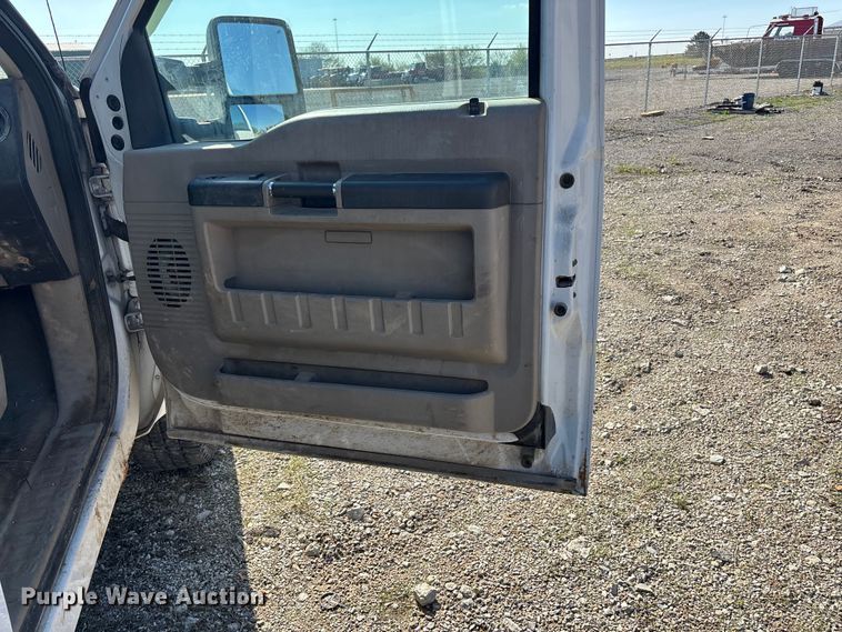 image for item EA4785 2008 Ford F250 Ext. Cab pickup truck