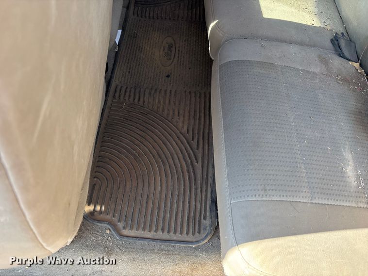 image for item EA4785 2008 Ford F250 Ext. Cab pickup truck