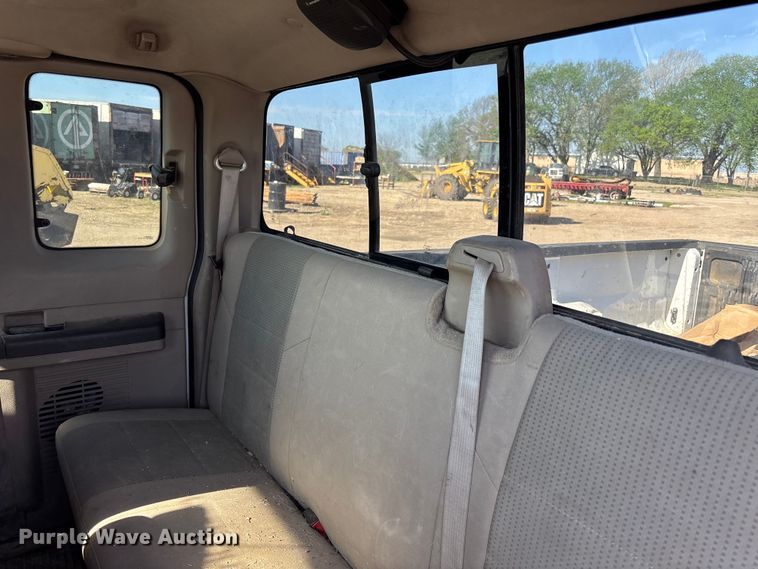 image for item EA4785 2008 Ford F250 Ext. Cab pickup truck