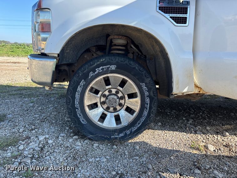 image for item EA4785 2008 Ford F250 Ext. Cab pickup truck