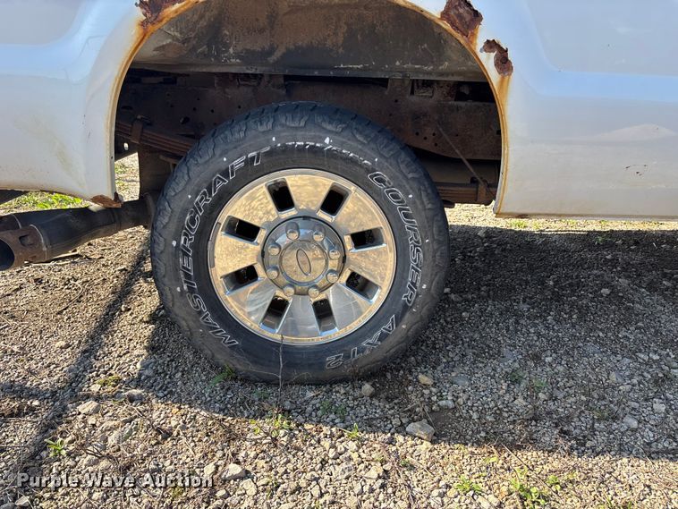 image for item EA4785 2008 Ford F250 Ext. Cab pickup truck