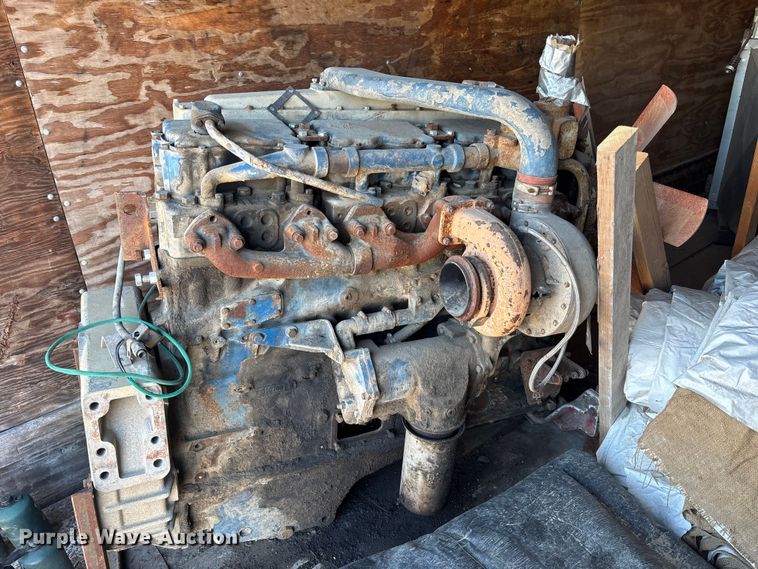 image for item EA4786 Cummins NTC 350 engine