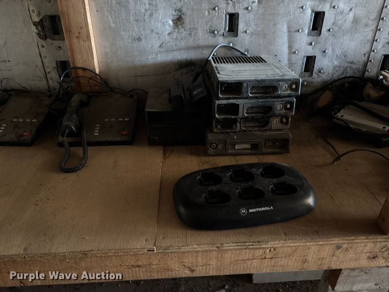 image for item EA4788 Assorted electronics