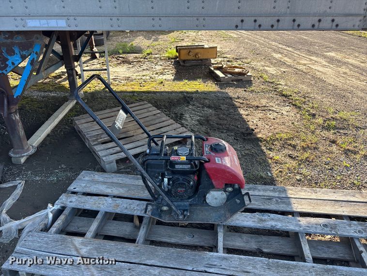 image for item EA4790 Toro FP3000 vibratory plate compactor