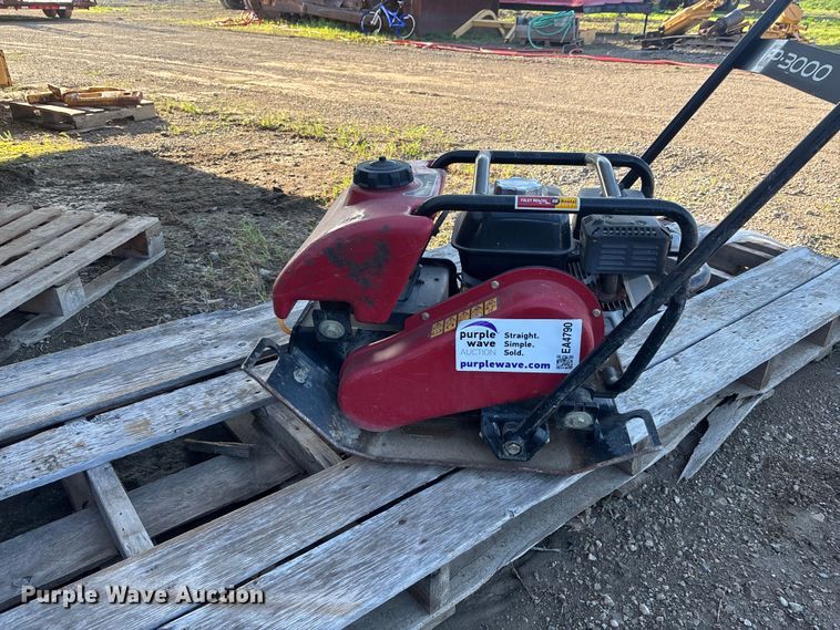 image for item EA4790 Toro FP3000 vibratory plate compactor