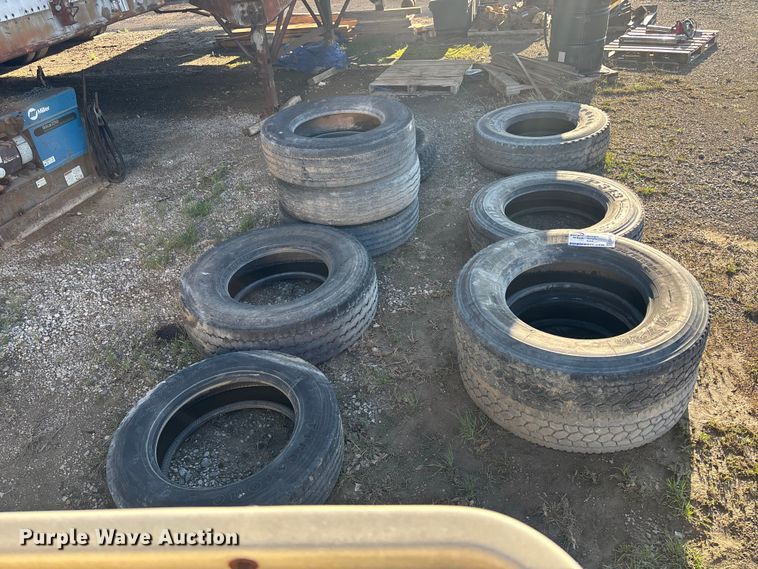image for item EA4791 (10) tires