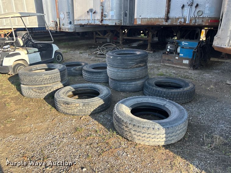 image for item EA4791 (10) tires
