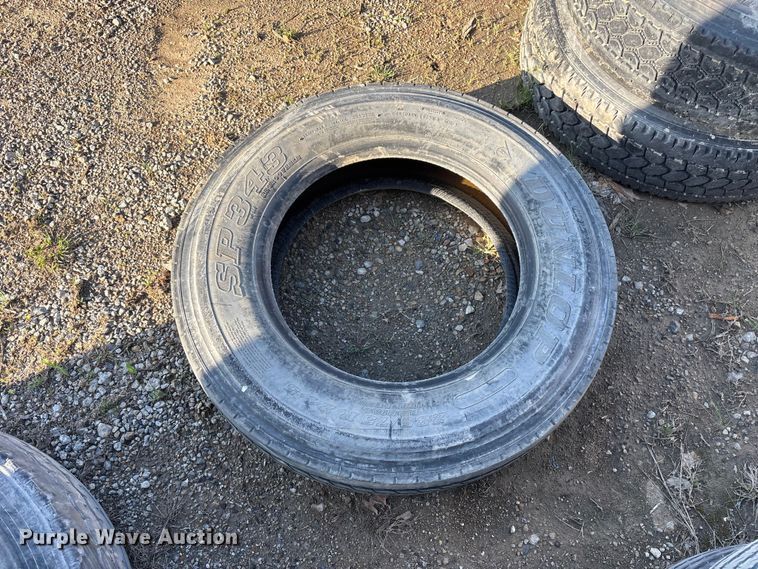 image for item EA4791 (10) tires