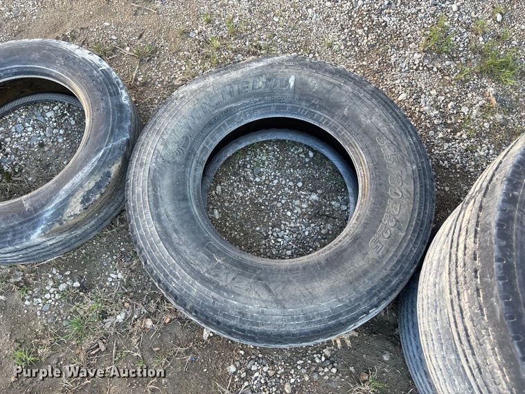 image for item EA4791 (10) tires