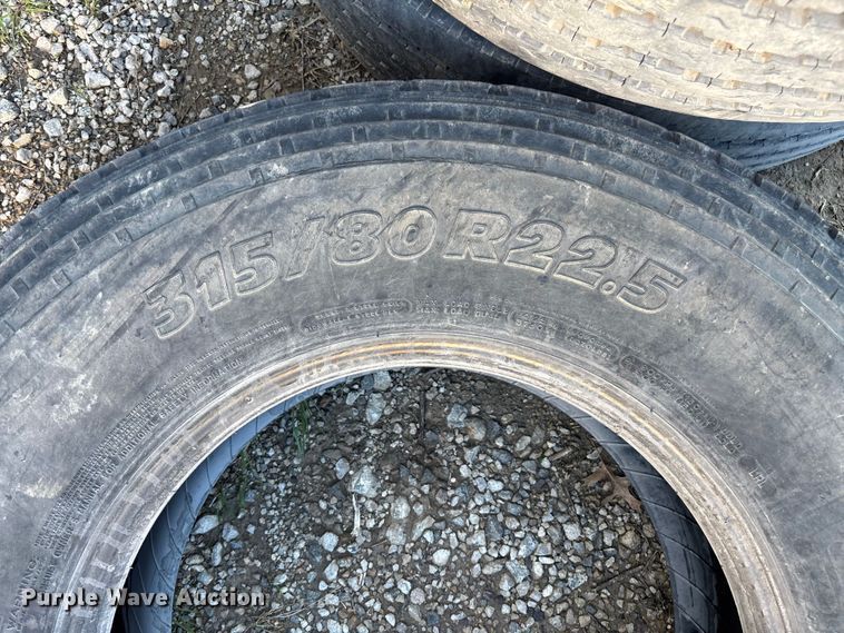 image for item EA4791 (10) tires