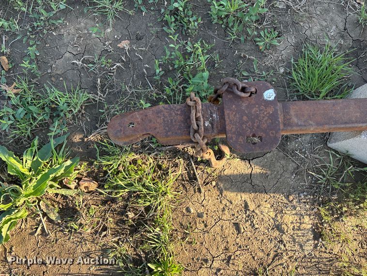 image for item EA4792 Ford irrigation pump