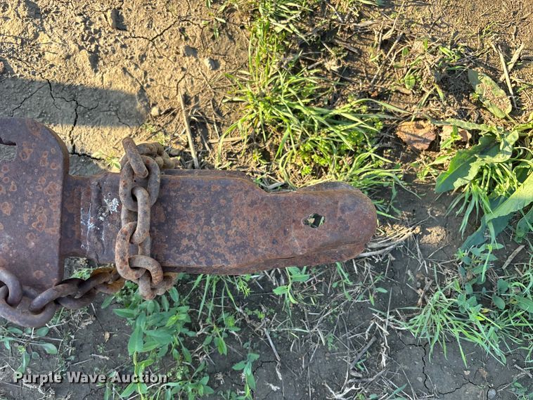 image for item EA4792 Ford irrigation pump