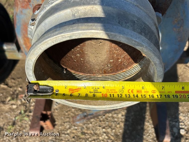 image for item EA4792 Ford irrigation pump