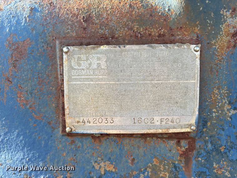 image for item EA4792 Ford irrigation pump