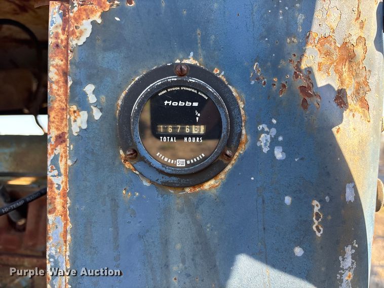 image for item EA4792 Ford irrigation pump