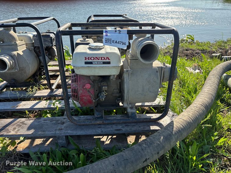 image for item EA4794 (3) Honda WB30X trash pumps