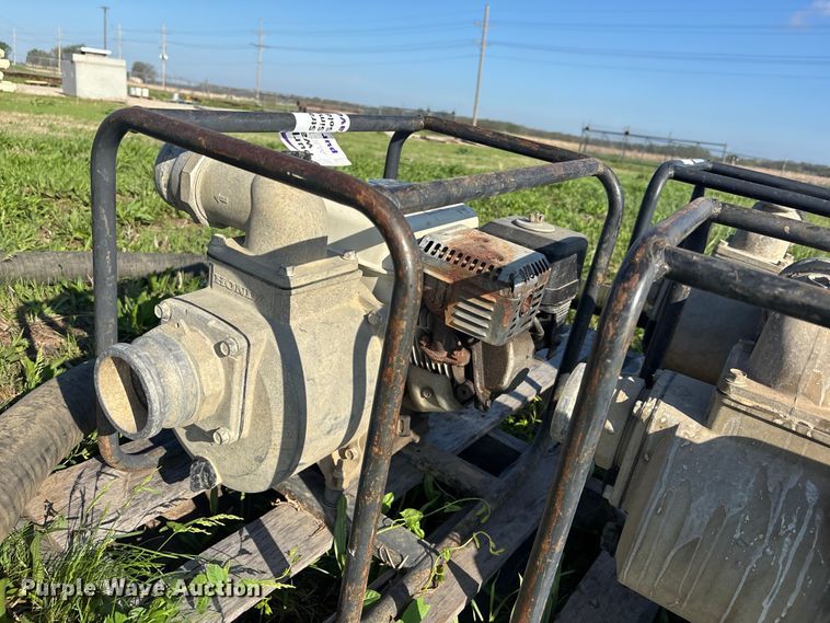 image for item EA4794 (3) Honda WB30X trash pumps