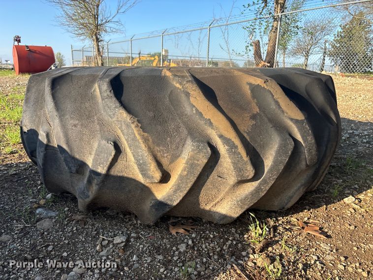 image for item EA4795 (8) 23.1-34 tires and wheels