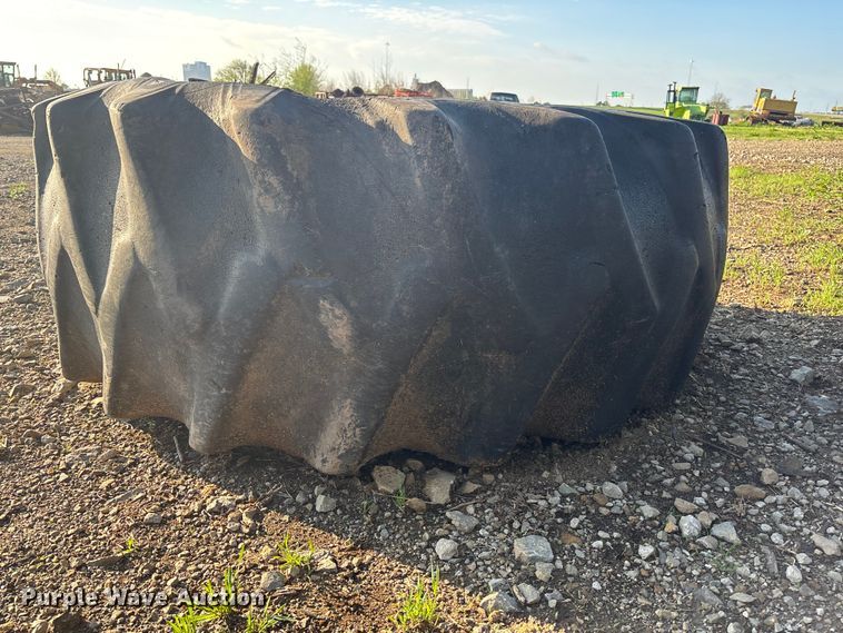 image for item EA4795 (8) 23.1-34 tires and wheels