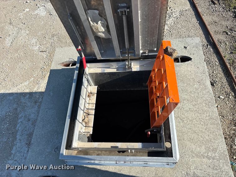 image for item EA4798 USF Fabrication vault