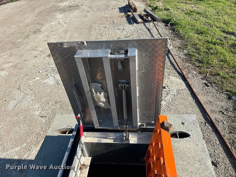 image for item EA4798 USF Fabrication vault
