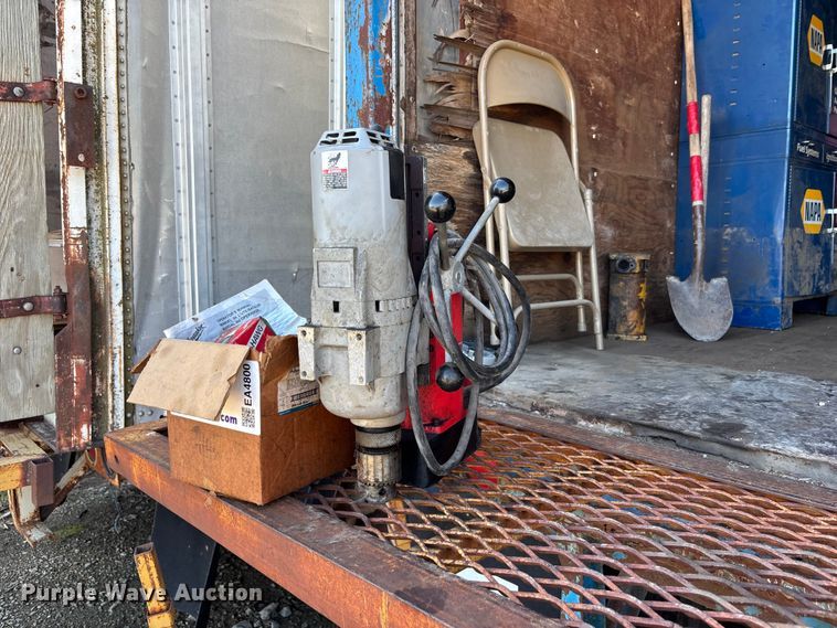 image for item EA4800 Milwaukee 4202 magnetic drill