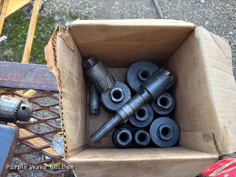 image for item EA4800 Milwaukee 4202 magnetic drill