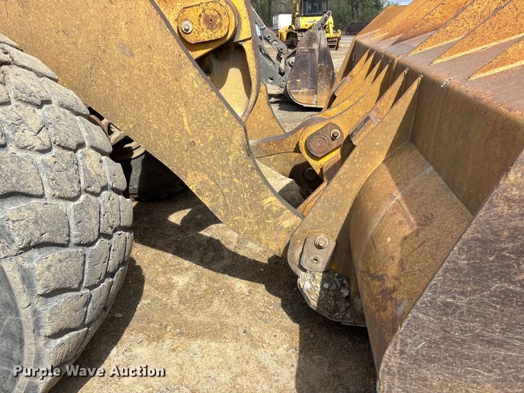image for item EA4808 2005 Komatsu WA500-3LK wheel loader