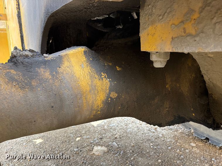 image for item EA4808 2005 Komatsu WA500-3LK wheel loader