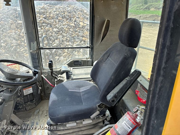 image for item EA4808 2005 Komatsu WA500-3LK wheel loader