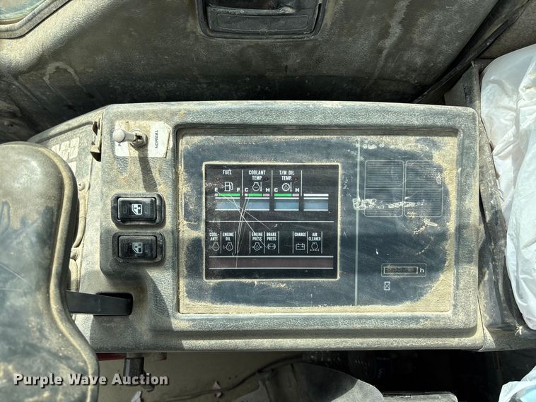 image for item EA4808 2005 Komatsu WA500-3LK wheel loader