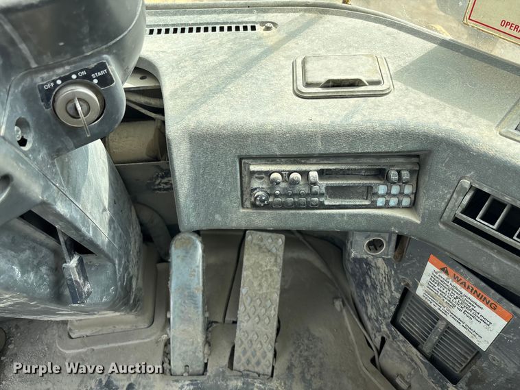 image for item EA4808 2005 Komatsu WA500-3LK wheel loader