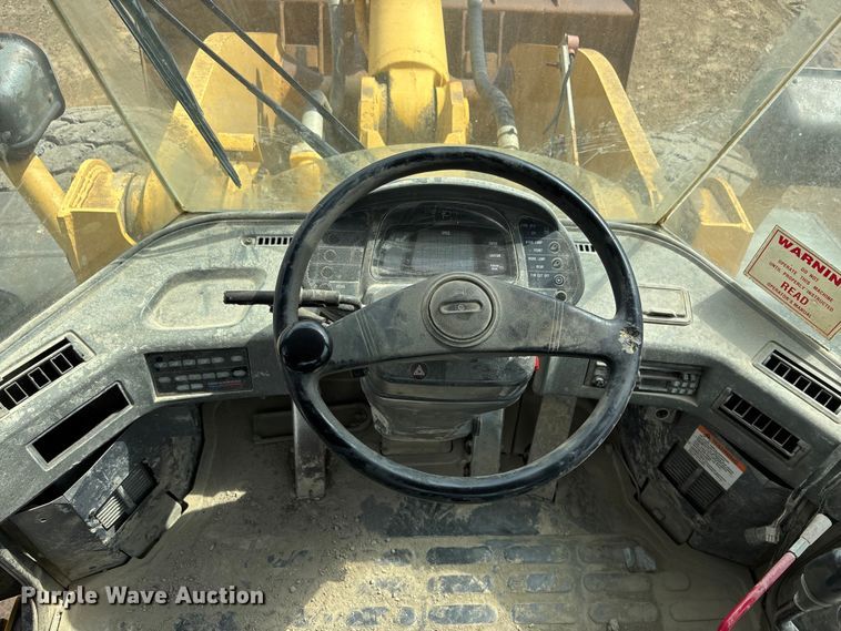 image for item EA4808 2005 Komatsu WA500-3LK wheel loader