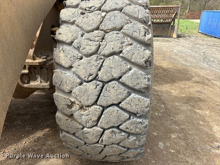 image for item EA4808 2005 Komatsu WA500-3LK wheel loader