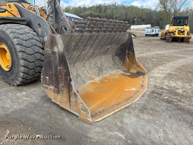 image for item EA4809 2018 Volvo L220H wheel loader