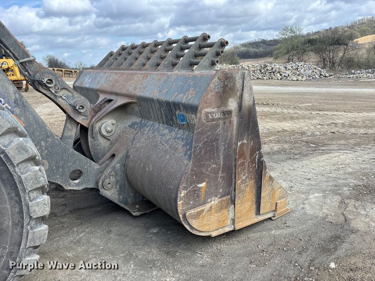 image for item EA4809 2018 Volvo L220H wheel loader