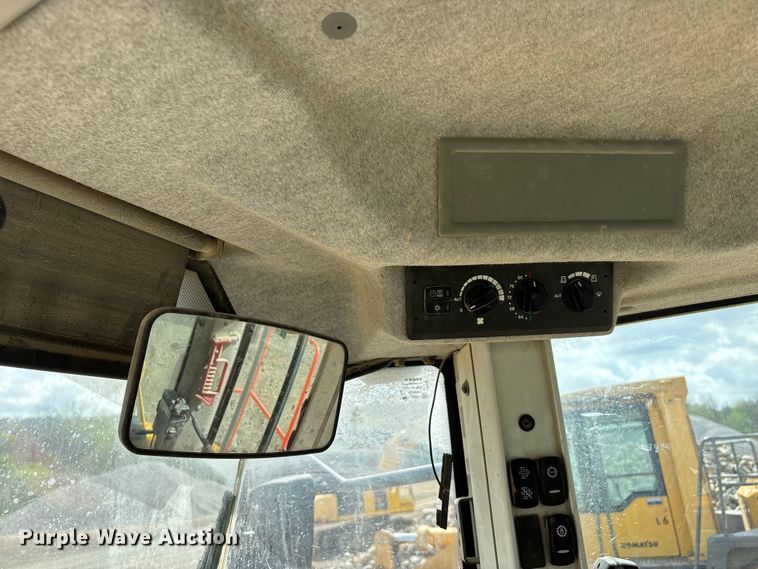 image for item EA4809 2018 Volvo L220H wheel loader