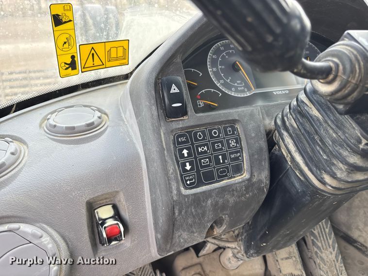 image for item EA4809 2018 Volvo L220H wheel loader