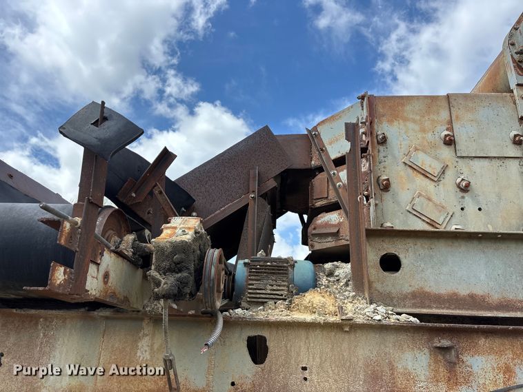 image for item EA4810 Cedarapids screening plant