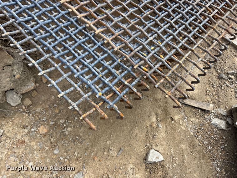 image for item EA4810 Cedarapids screening plant