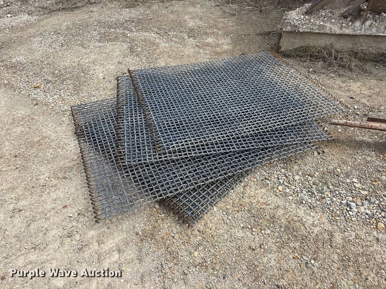 image for item EA4810 Cedarapids screening plant