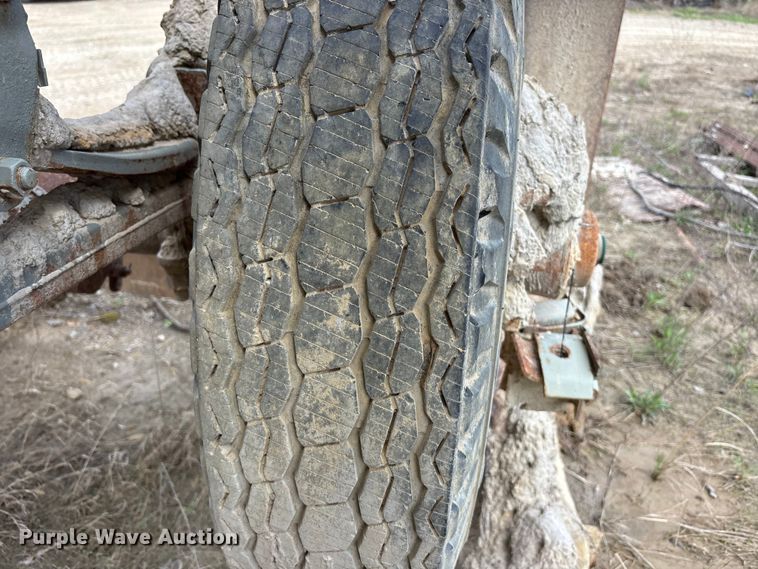 image for item EA4810 Cedarapids screening plant