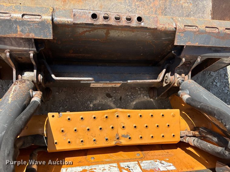 image for item EA4820 2014 Case SR210 skid steer loader