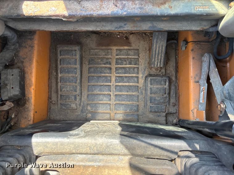 image for item EA4820 2014 Case SR210 skid steer loader