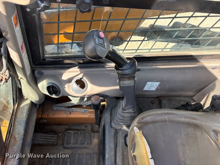 image for item EA4820 2014 Case SR210 skid steer loader