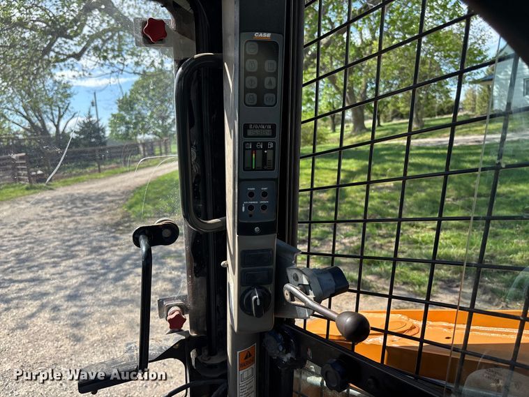 image for item EA4820 2014 Case SR210 skid steer loader